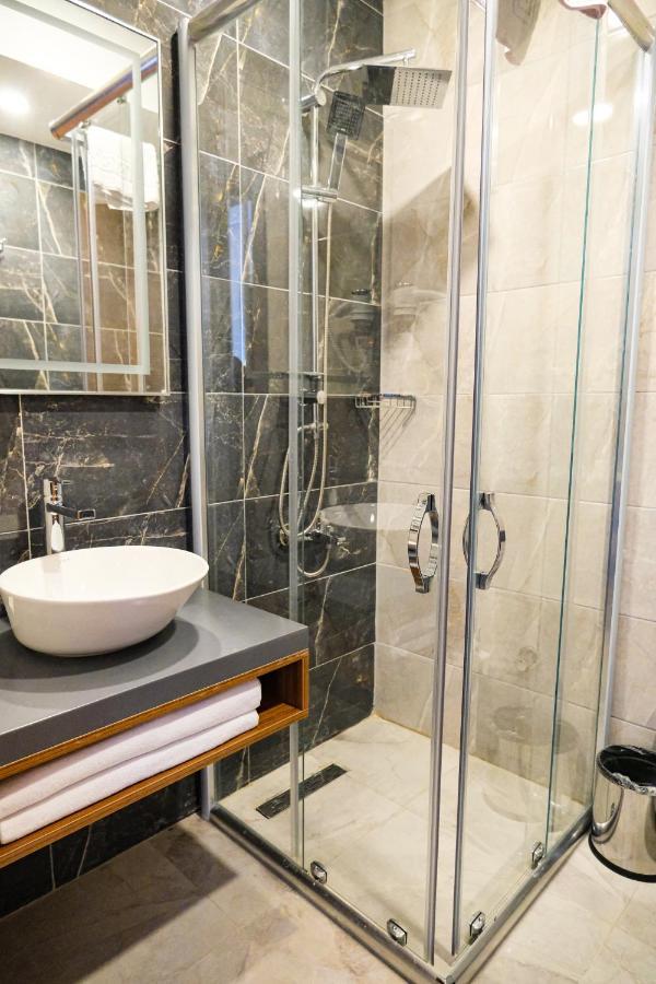 Soi Hotels & Suites - Taksim City Center อิสตันบูล ภายนอก รูปภาพ